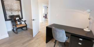 Fully Furnished Lake Oswego Gem!!!! Gallery 39