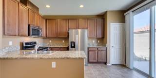 9208 Red Knoll Street Gallery 27