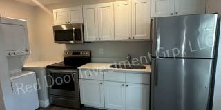 Updated and Upgraded Spacious 1/1 Apartment in the Mills/50 District Gallery 9