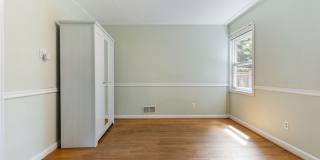 Spacious Mid Century Modern Arlington Home | Prime Location Near Clarendon & Metro Gallery 27