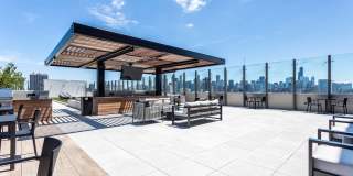 Windsor North + Vine Gallery 22