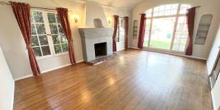 Beautiful Vintage Home with RV Sized Garage and Large Backyard Gallery 1