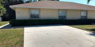 Affordable & Updated 2-Bed, 2-Bath Duplex in Poinciana! Gallery 3