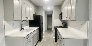 Fully Renovated Modern Apartments Gallery 42