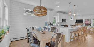 112 Sylvania Avenue Gallery 18