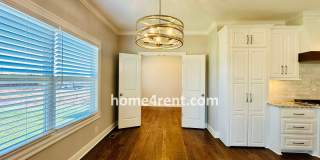 Nearly New Luxury Home in Blue Valley Schools! Gallery 22