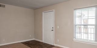 Central Pointe Apartment Homes Gallery 20