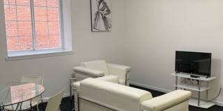 10 N Tenth St Gallery 4