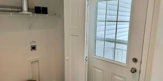 1270 Plymouth Place Gallery 16