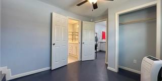 4500 BANKS Street Gallery 8