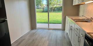 Cozy Duplex Unit Available NOW! Gallery 3