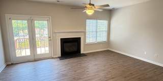 Renovated Cornelius Townhome with Garage, Pool & Elevated Rear Deck Gallery 1