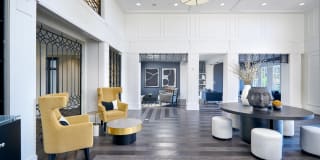 Sullivan Place Gallery 30