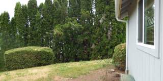 Rent Special: 1/2 Off August's Rent!! 3 bed 2 bath House in South Salem! Gallery 45