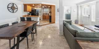 Monthly Rental — Stylish First-Floor Condo by Daffin Park with All-Inclusive Utilities Gallery 7