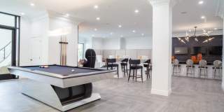 Cortland MacArthur Gallery 22