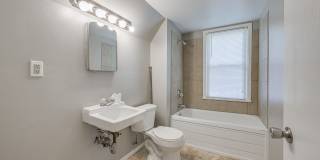1317 South Pennsylvania Avenue | Springfield, MO 65807 COLLEGE PRE-LEASING – Fresh Interior Remodel – Walk to Campus Gallery 7