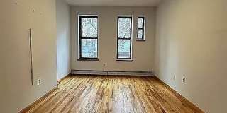 364 West 45th Gallery 3