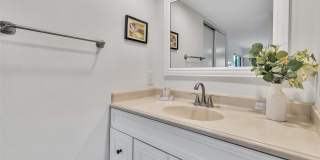 5224 LAKE VILLAGE DRIVE Gallery 23