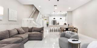 835 NE 17th Way Gallery 11