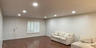5031 N 81st Street Gallery 4