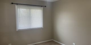 668 Niagara Drive Gallery 16