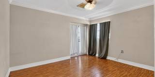 1005 Selkirk Street Gallery 22