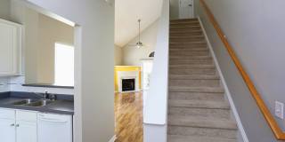 3 Bedroom, 2 Bath End Unit with Fresh Carpet and Paint in Auburn Square! Gallery 14