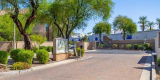 7027 N Scottsdale Road Gallery 13