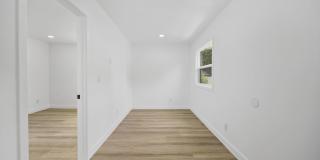 13407 Helen St Gallery 15