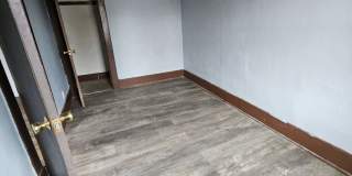 Upper 3 bedroom unit Gallery 4