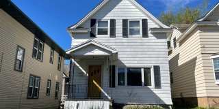 4 Bedroom Home in Duluth - Available Now! Gallery 1