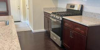 42 HOLLAND Avenue Gallery 11