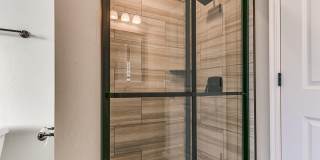 3bed/2bath Home Available in the Heart of Newcastle! Gallery 16