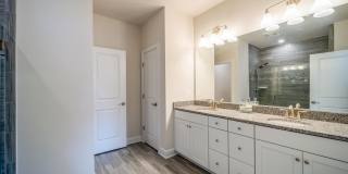 20656 RIVER LIFFEY Terrace Gallery 32