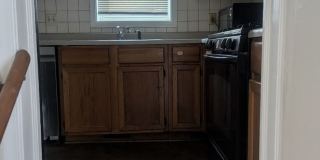 Charming & Move-In Ready 3-Bedroom Bungalow in Detroit Charming & Move-In Ready 3-Bedroom Bungalow in Detroit Gallery 9