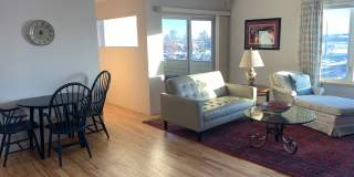 -Executive furnished Top Floor End unit Condo in Louisville Colorado, Beautiful Mt. Views! Gallery 5