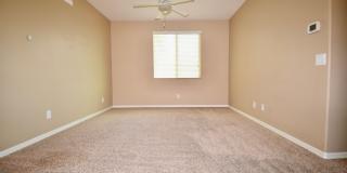Beautiful 3 bedroom with a loft in Cooley Station! Gallery 10