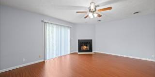 2 Bedroom Condo For Rent Near Post! Gallery 9