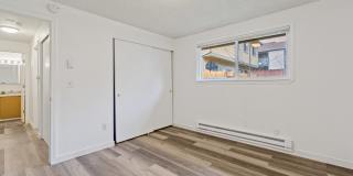 4716 South Warner Street#B Gallery 4