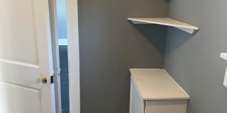 Hawthorne Street Gallery 1