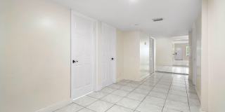 6130 Edwards Road Gallery 8