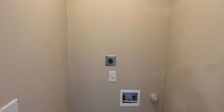 *MOVE IN SPECIAL* 2 Bedroom / 1 Bath Unit Near Lackland AFB! Gallery 14