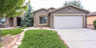 Highlands Ranch 3 bedroom 2 bathroom Gallery 1