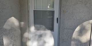 Beautuful 2 bedroom, 2 bath, 2 car garage rental home in Weeki Wachee! Gallery 5