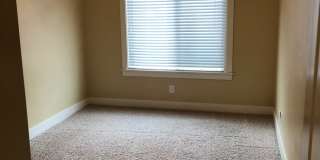 MUST SEE! Beautiful 4 Bedroom/3 Bathroom Home--Near BYU and Peaks Ice Arena Gallery 34