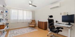 Spacious with split a/c units, solar, comfortable Island Home in Beautiful Kahala! Gallery 20