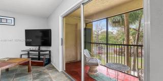 3083 N Oakland Forest Dr Gallery 73