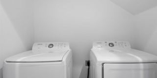 1214 W 5th Street Gallery 25