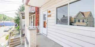 Available JULY 2026 - Spacious 3 Bedroom, 1.5 Bath w/ City Views! Gallery 6